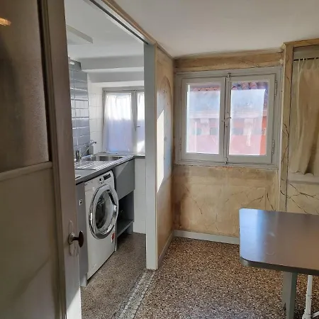 Venice San Marco Lovely Attic Two Bedroom Ac - Wi-Fi 公寓 *